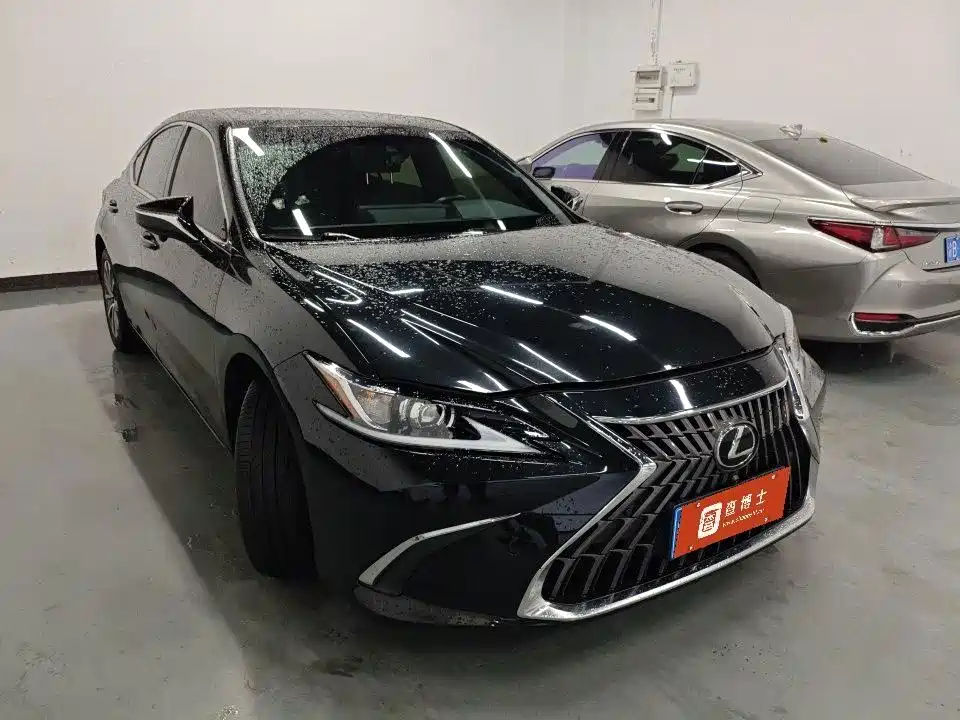 Lexus ES — миниатюра 3