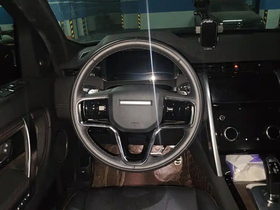 Land Rover Discovery Sport Hybrid — миниатюра 15