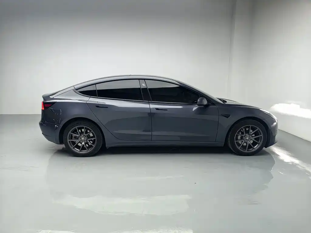 Tesla Model 3 — фотографии объявления, Фото 7
