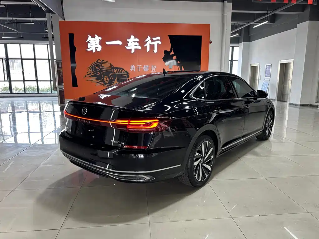 Volkswagen Passat — миниатюра 3