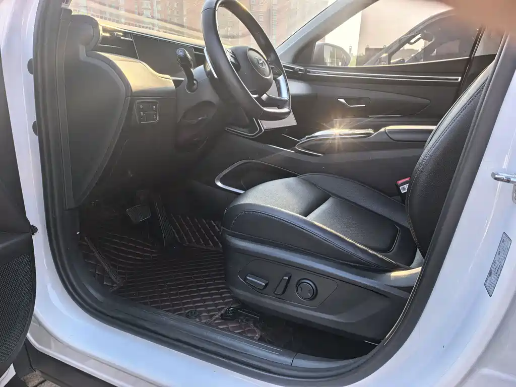 Hyundai Tucson — миниатюра 4