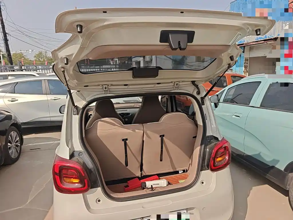 Wuling MINIEV — миниатюра 19