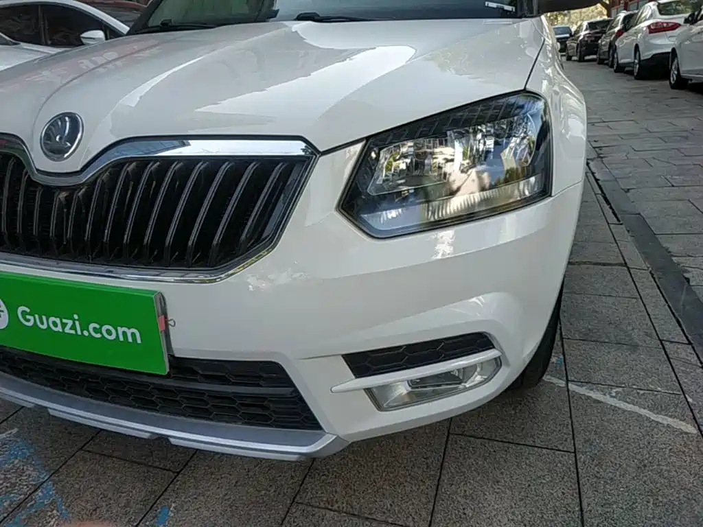 Skoda Yeti — миниатюра 24