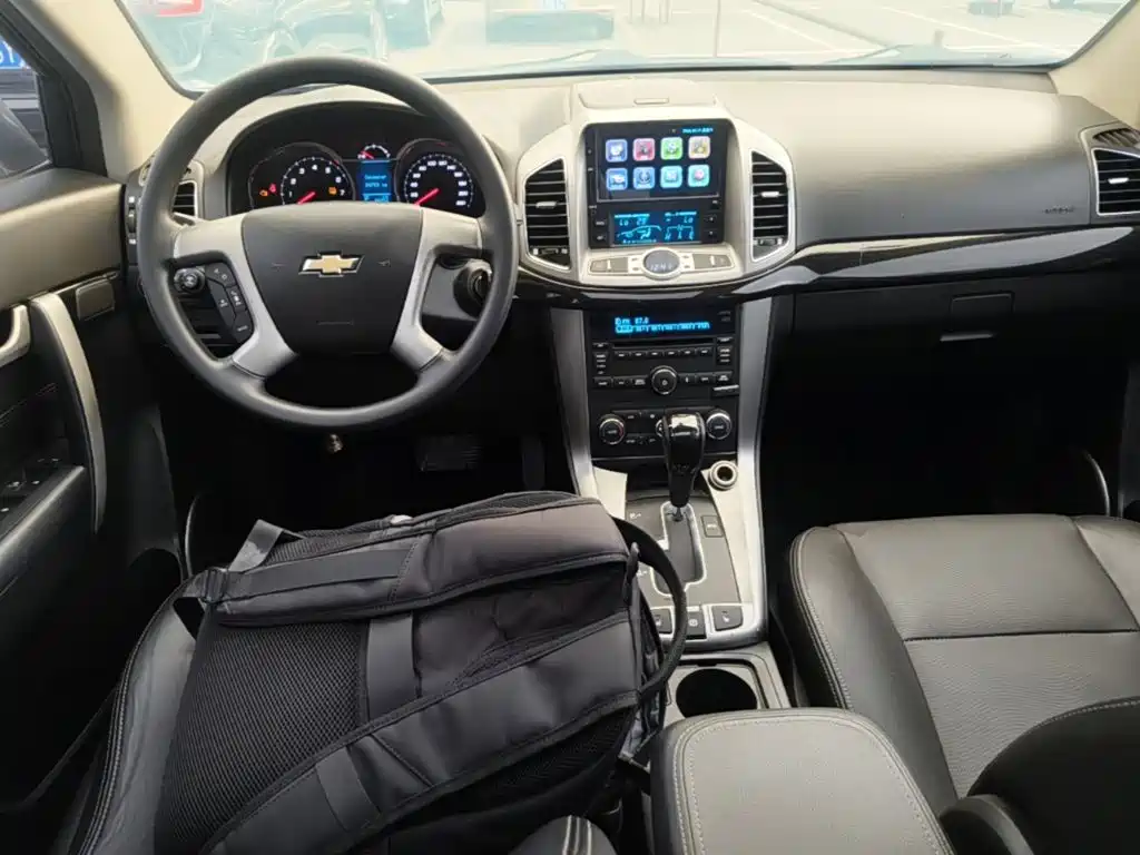 Chevrolet Captiva — миниатюра 10