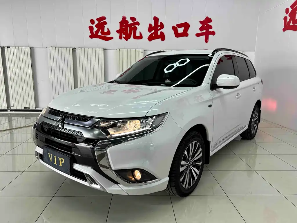 Mitsubishi Outlander 2022