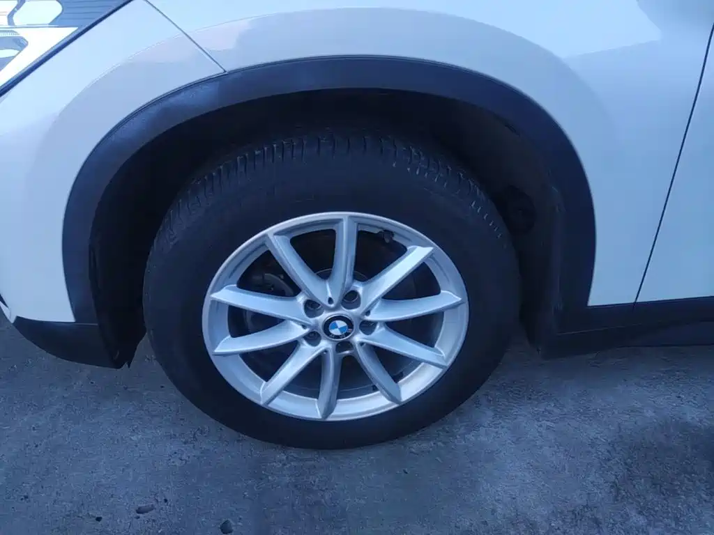 BMW X1 — миниатюра 23