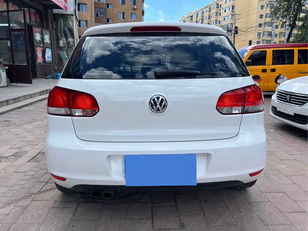 Volkswagen Golf — миниатюра 6