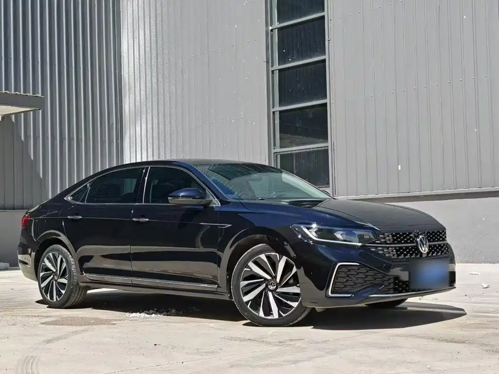 Volkswagen Passat — миниатюра 4