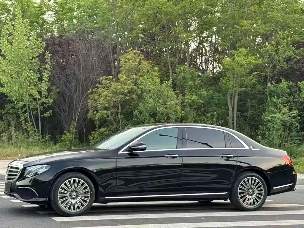 Mercedes-Benz E-Class 2019