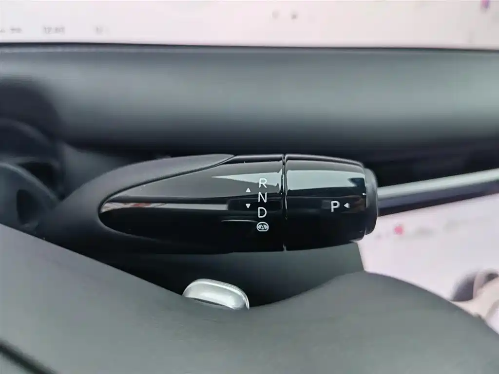 ZHIJI AUTOMOBILE ZHIJI L7