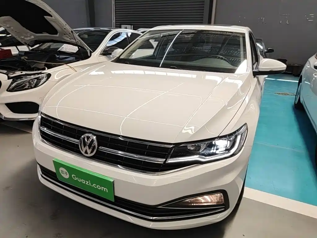 Volkswagen Bora — миниатюра 2