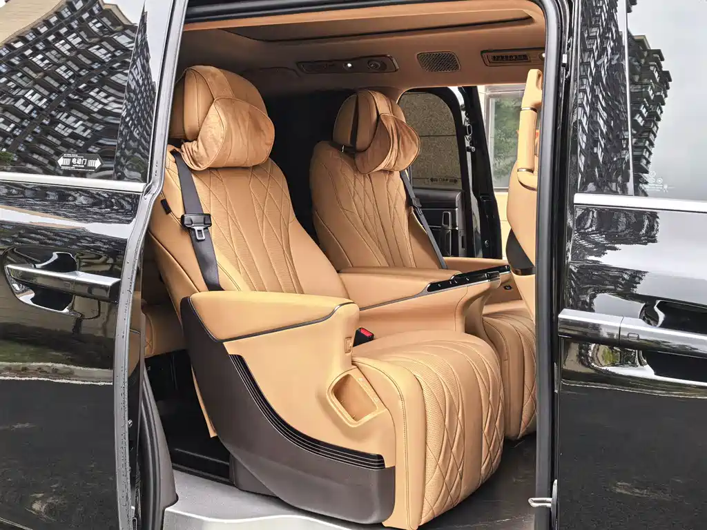 Denza Denza D9 — миниатюра 15