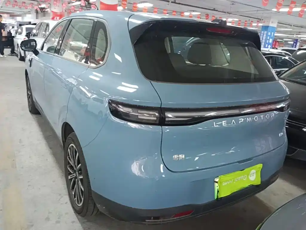 Leapmotor Leapmotor B10 — миниатюра 5
