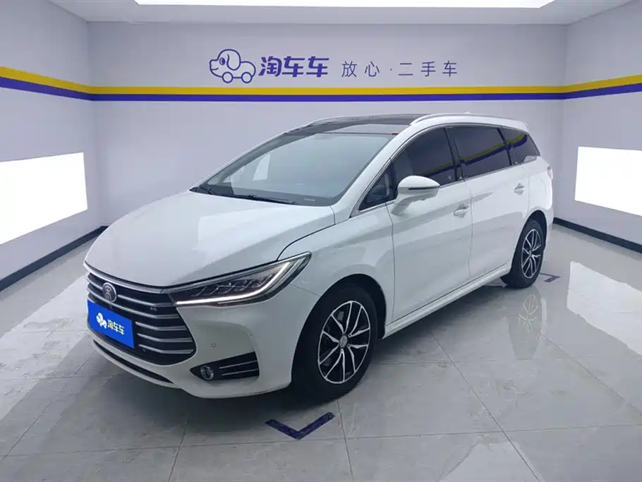 Byd MAX 2018