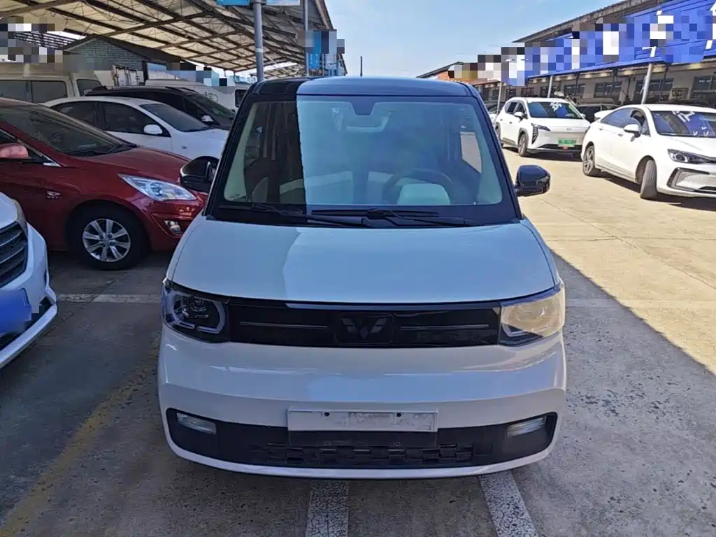Wuling MINIEV — миниатюра 3