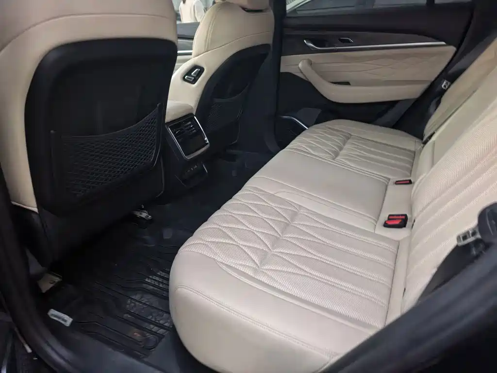 Geely Xingyue L — миниатюра 5