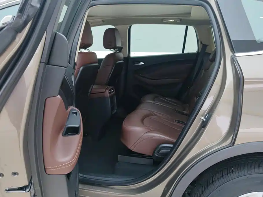 Buick Envision Plus — миниатюра 11