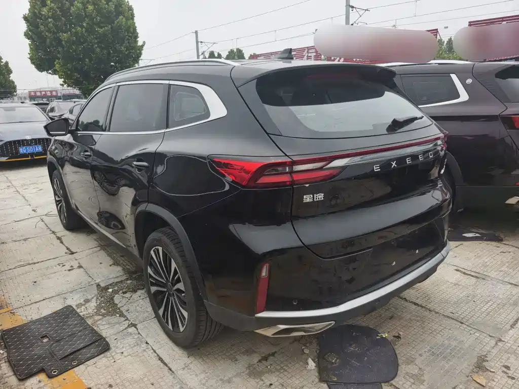 Exeed Lingyun — миниатюра 8