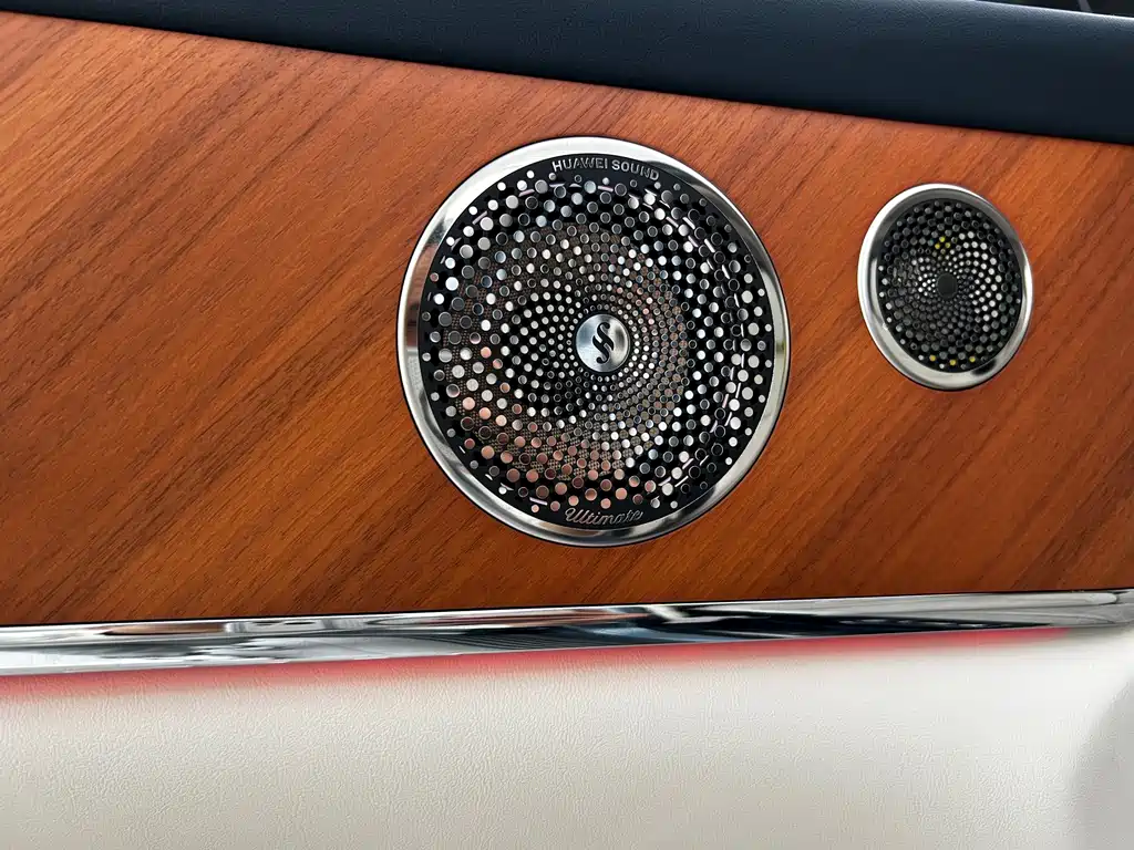AITO AITO M9 — миниатюра 8