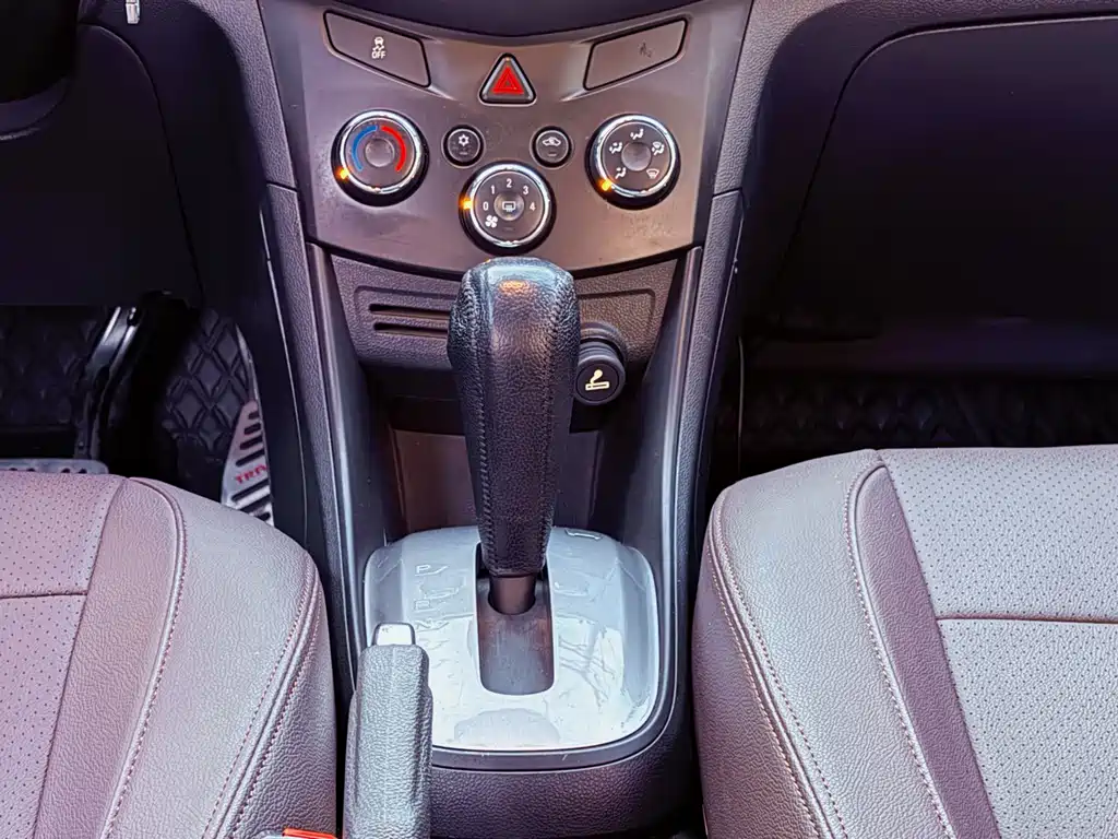 Chevrolet Trax — миниатюра 15