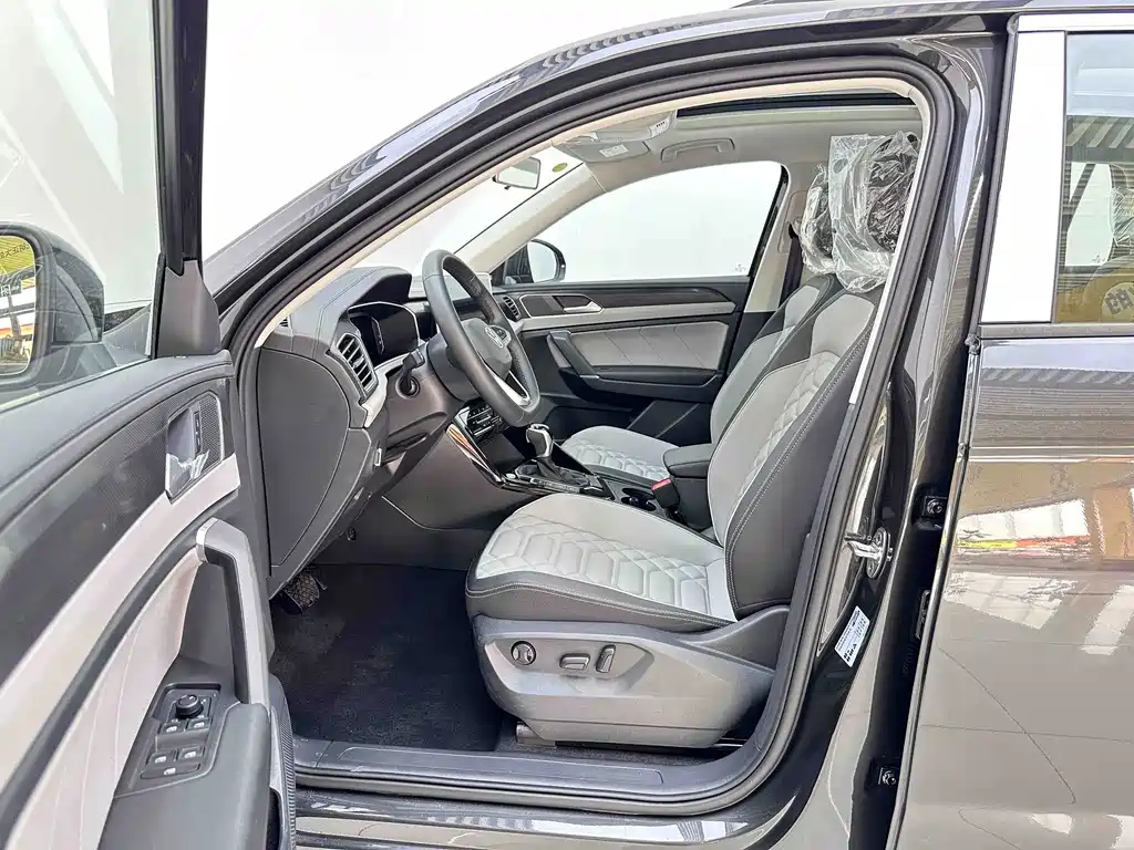Volkswagen Tayron — миниатюра 8