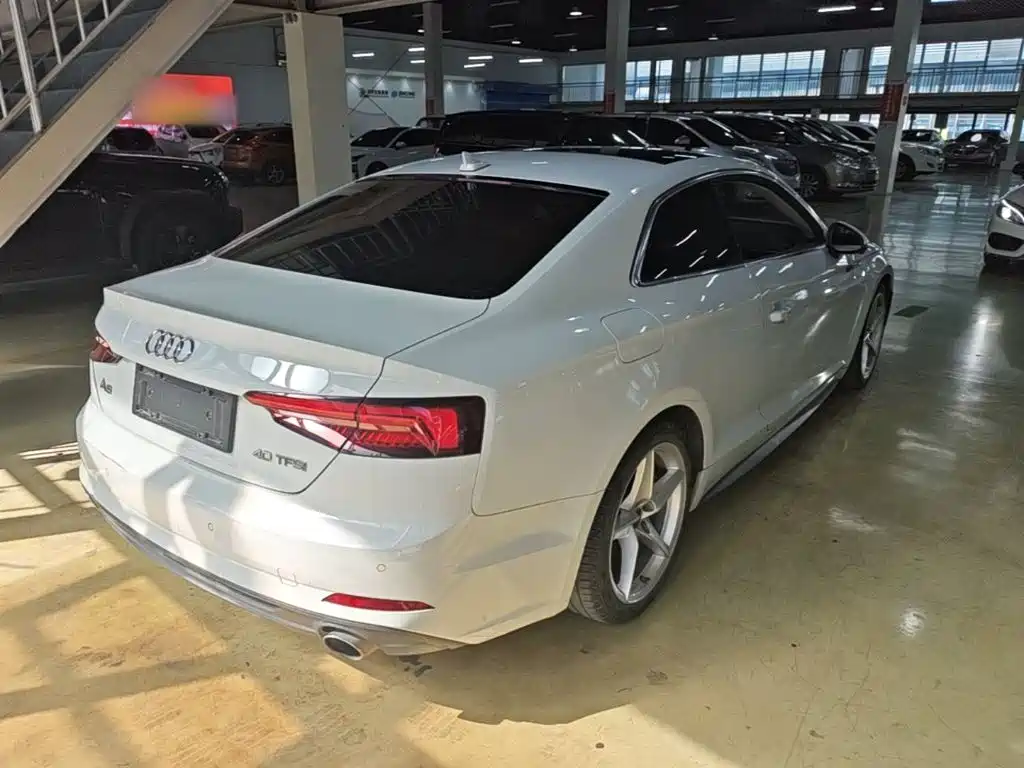 Audi A5 (Import) — миниатюра 7