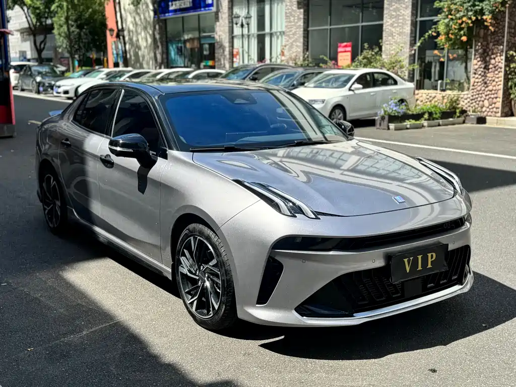 Lynk & Co 03 — миниатюра 3