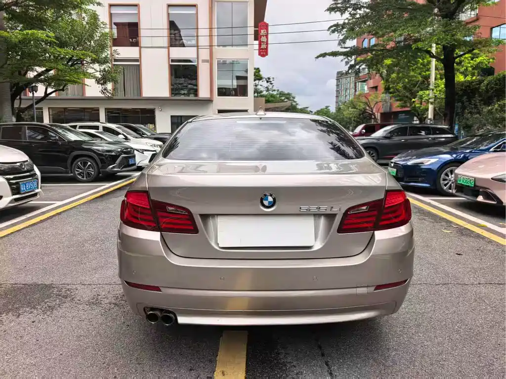 BMW 5 Series 5 2013 525Li Lead