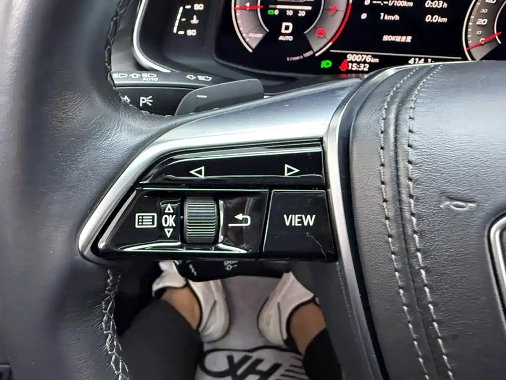 Audi A6L — миниатюра 13