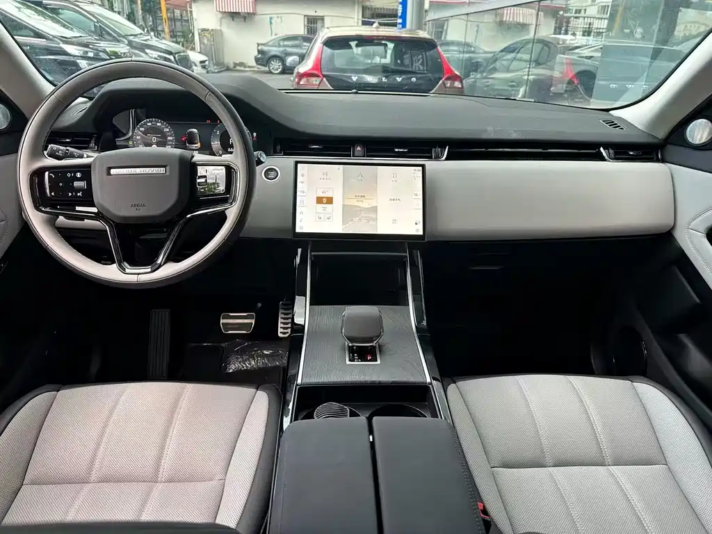 Land Rover Evoque — миниатюра 6