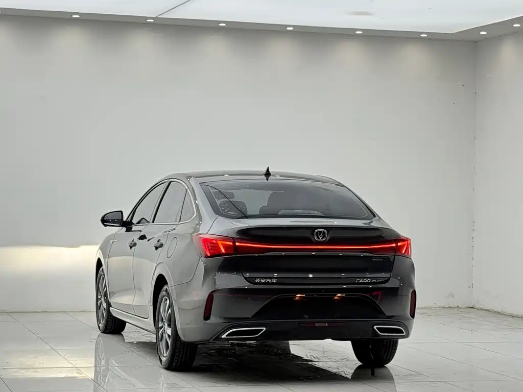 Changan Eado — миниатюра 20