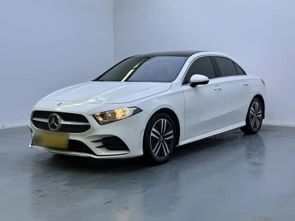 Mercedes-Benz A-Class — миниатюра 2