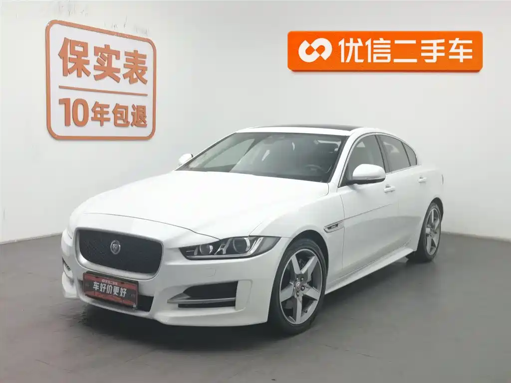 Jaguar XE 2018