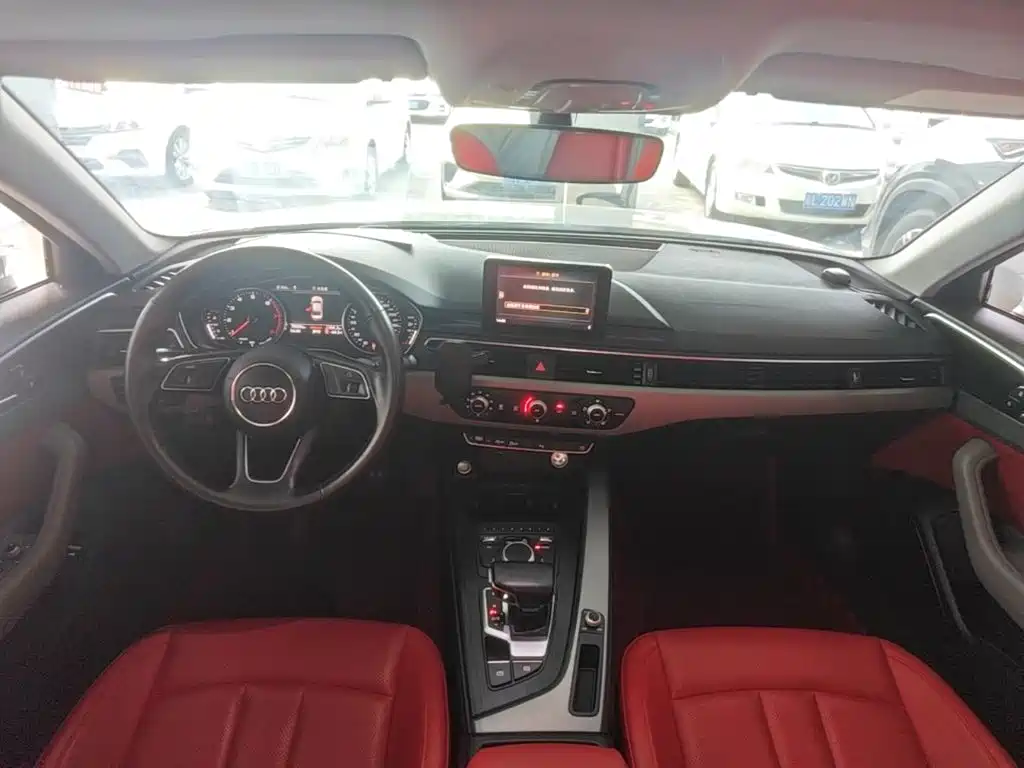 Audi A4L — миниатюра 10