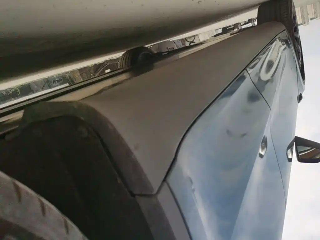 Tesla Model Y — миниатюра 22
