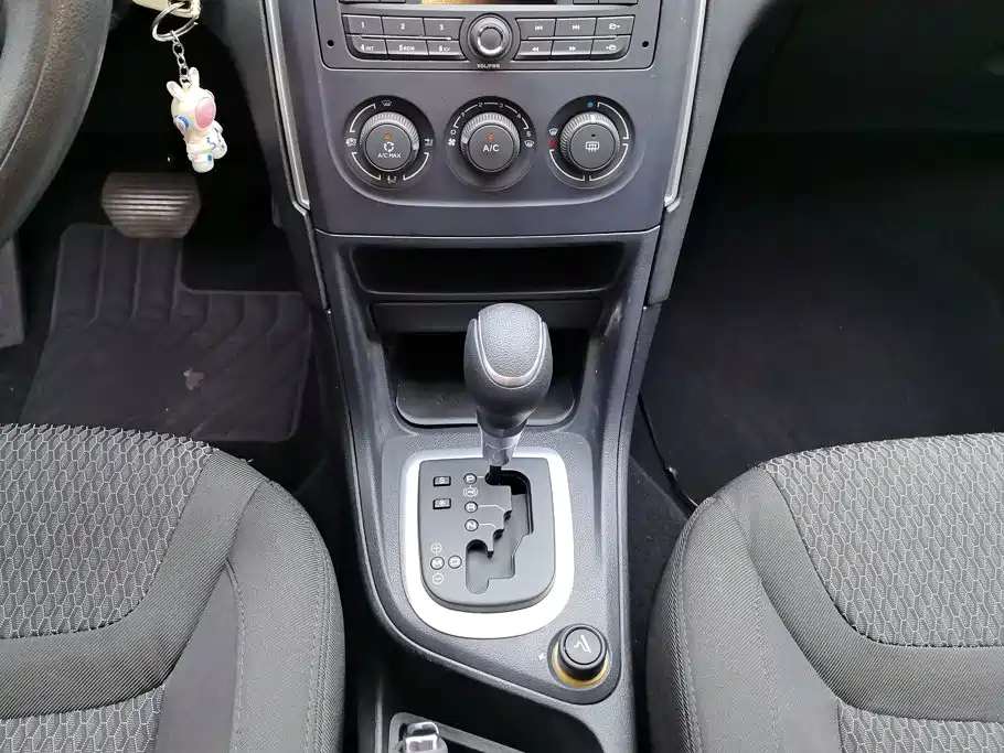 Peugeot 308 — миниатюра 16