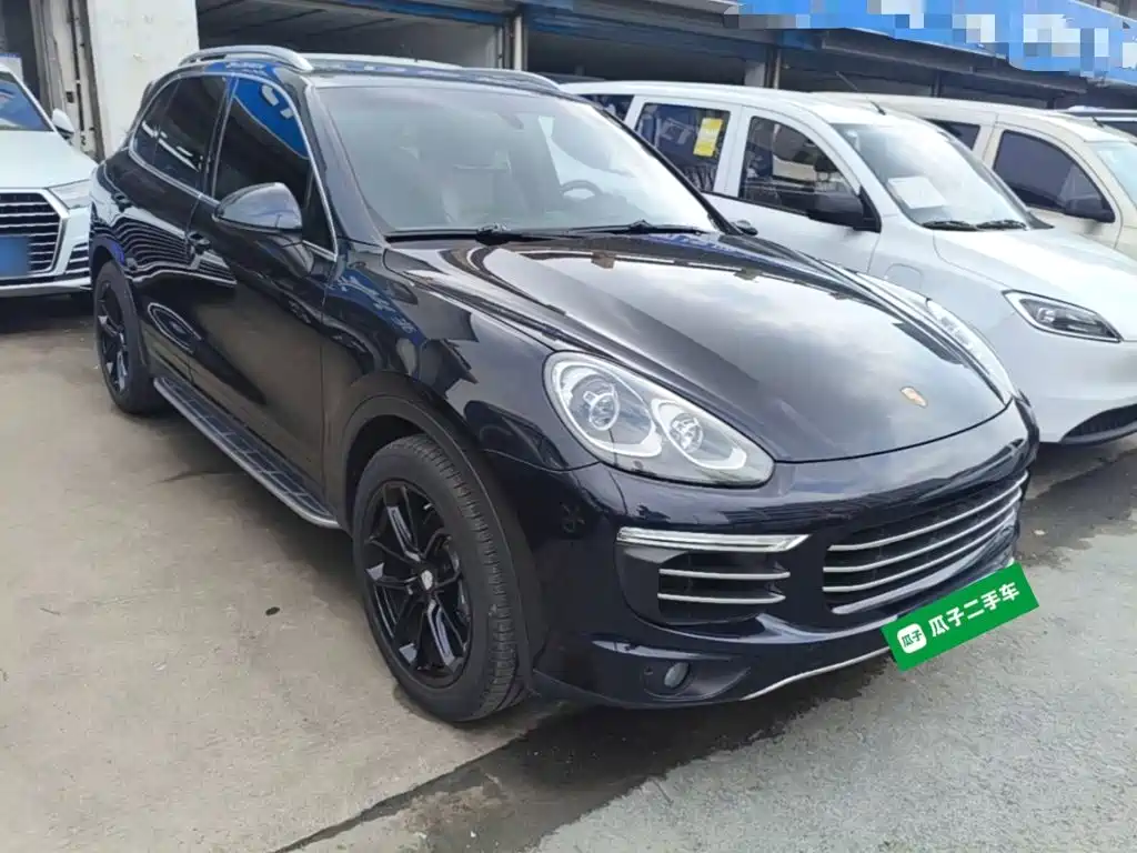 Porsche Cayenne — миниатюра 4