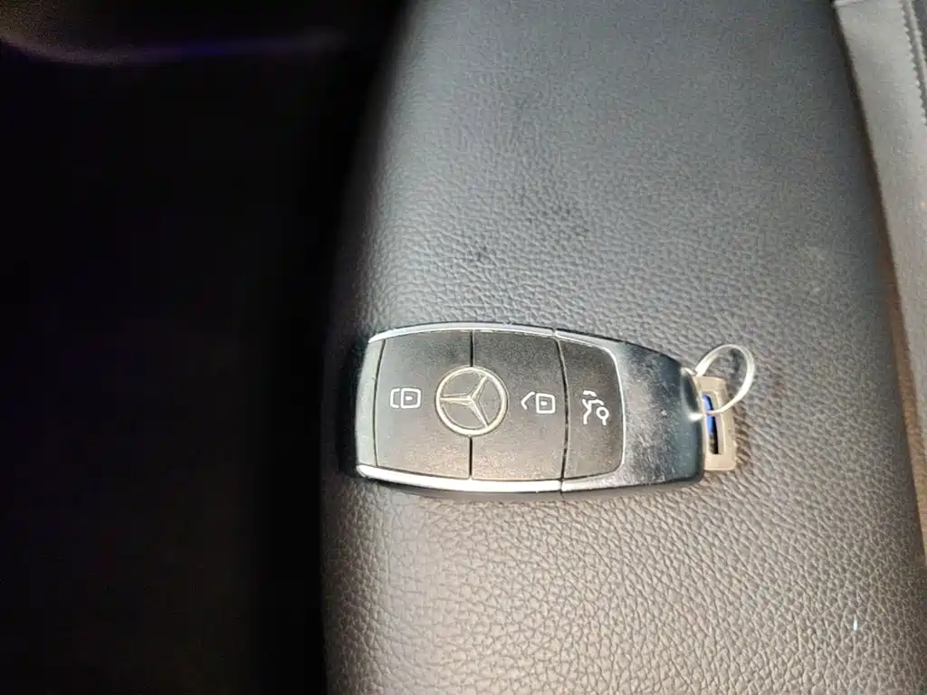 Mercedes-Benz GLA — миниатюра 13
