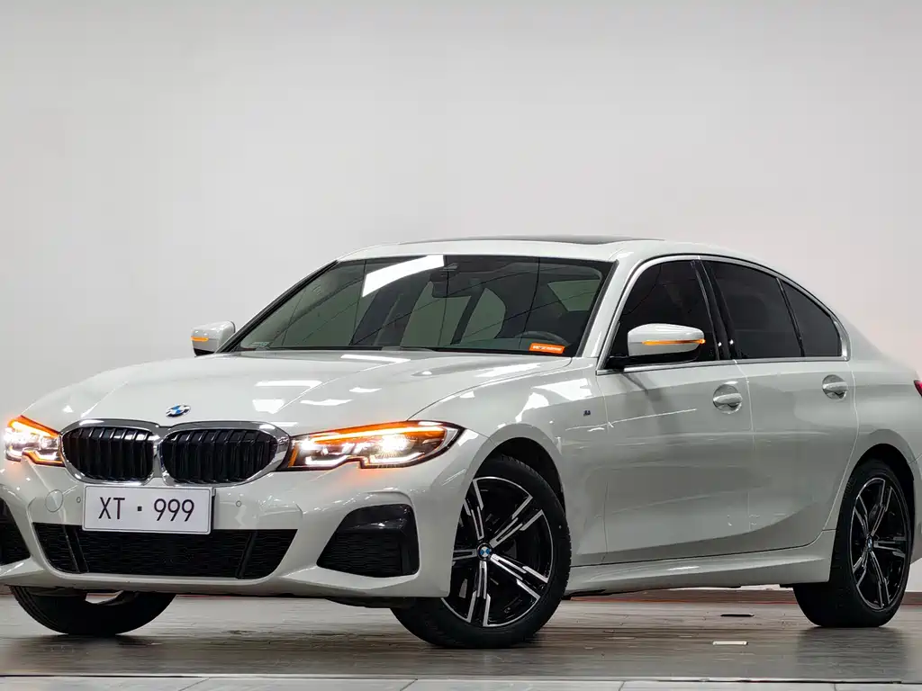 BMW 3 Series 2022