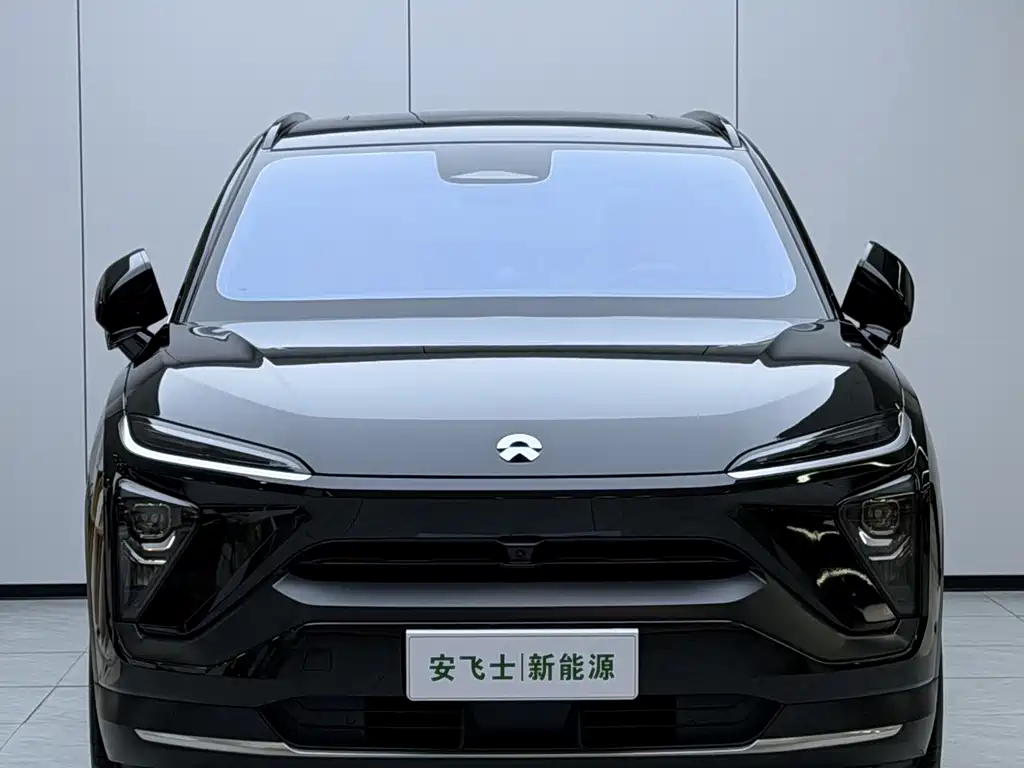 NIO ES6 — миниатюра 2
