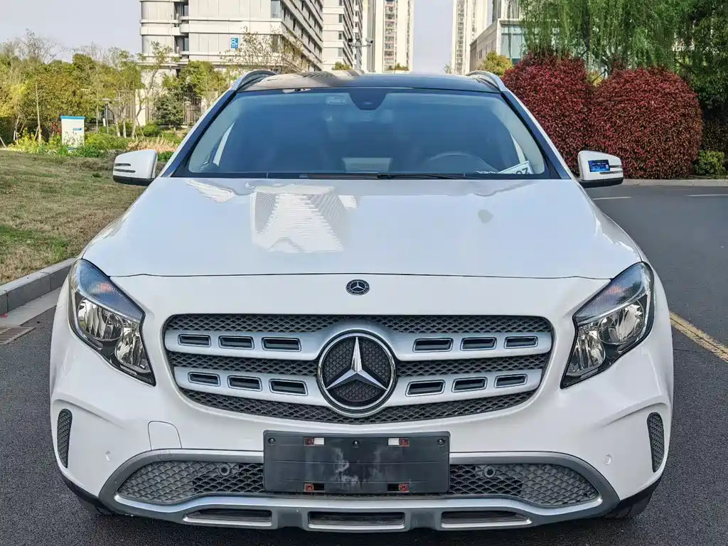 Mercedes-Benz GLA — миниатюра 3