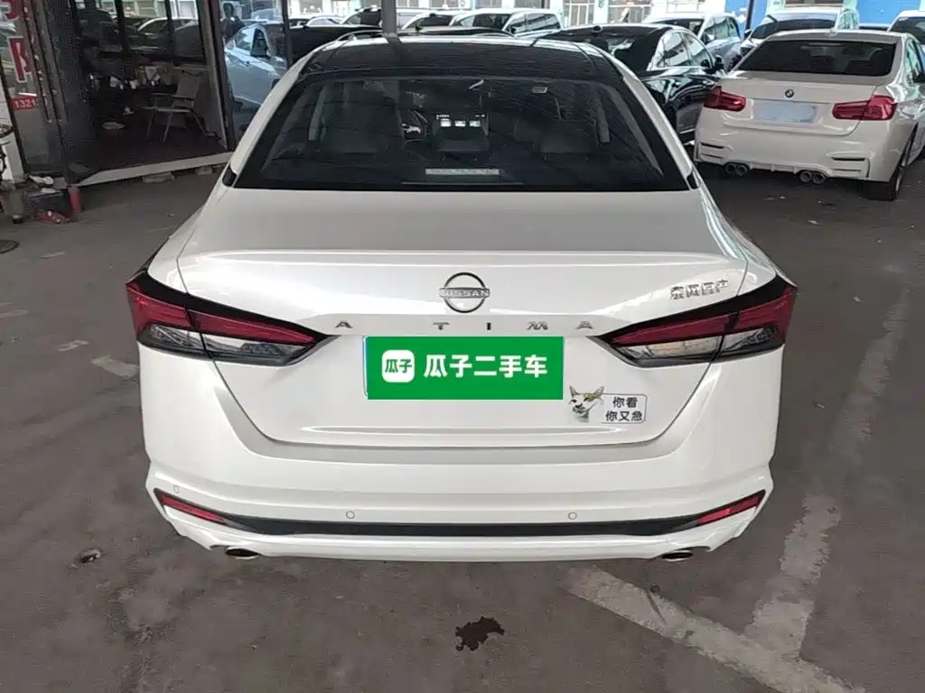 Nissan Teana — миниатюра 4