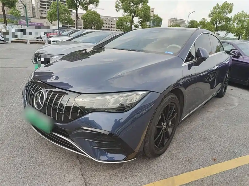 Mercedes-Benz EQE 2024