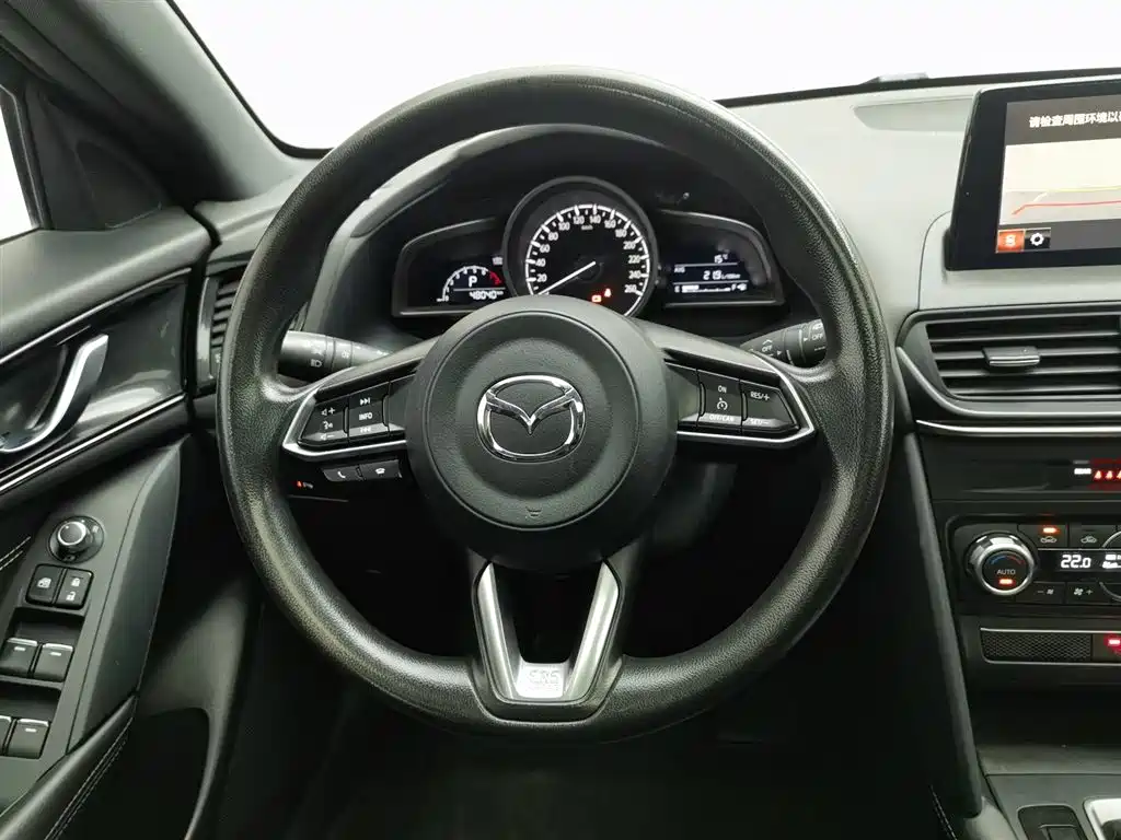MAZDA CX 4