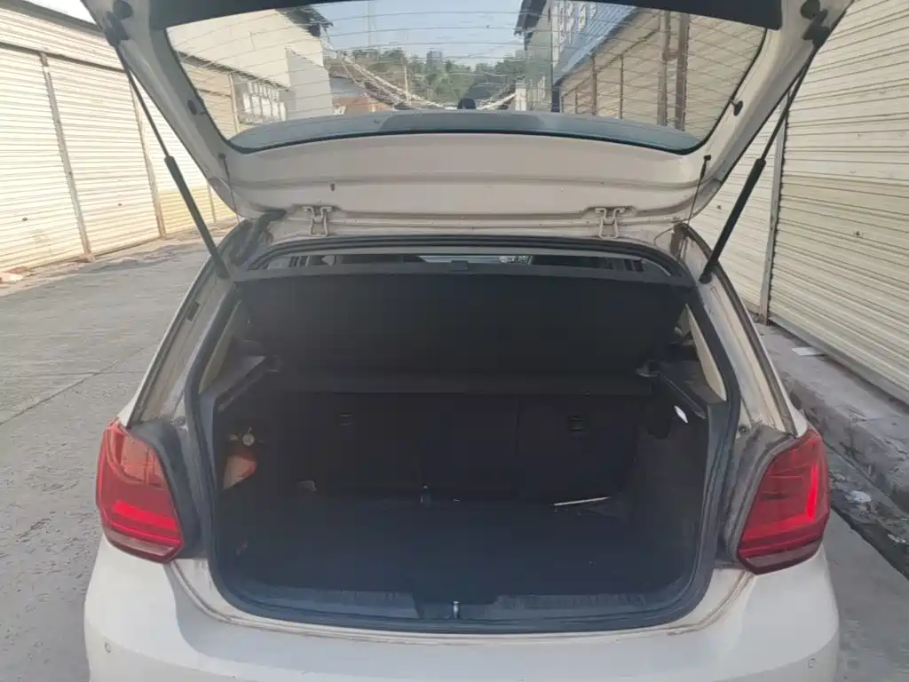 Volkswagen Polo — миниатюра 19