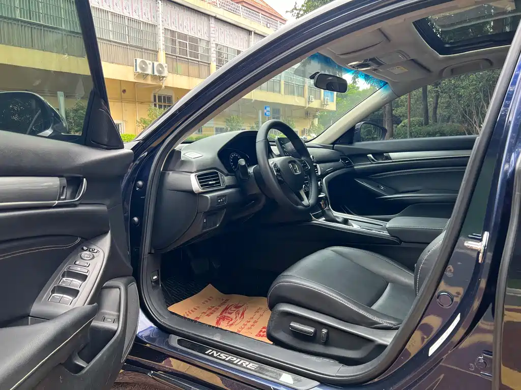 Honda Inspire — миниатюра 9