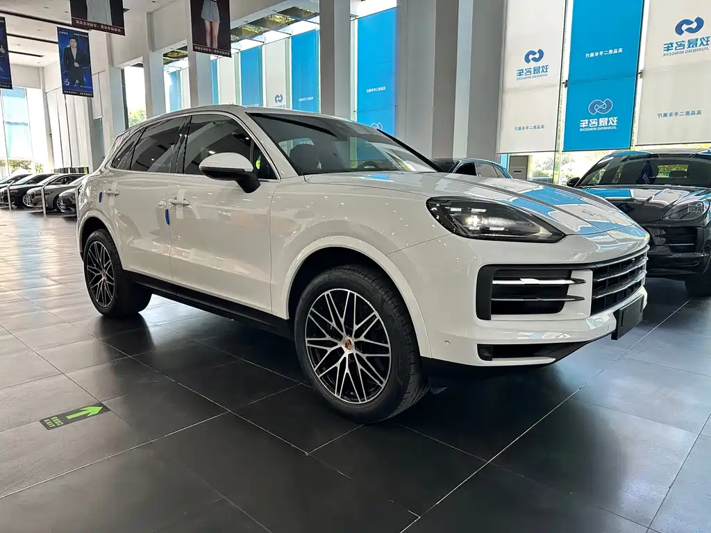 Porsche Cayenne — миниатюра 3