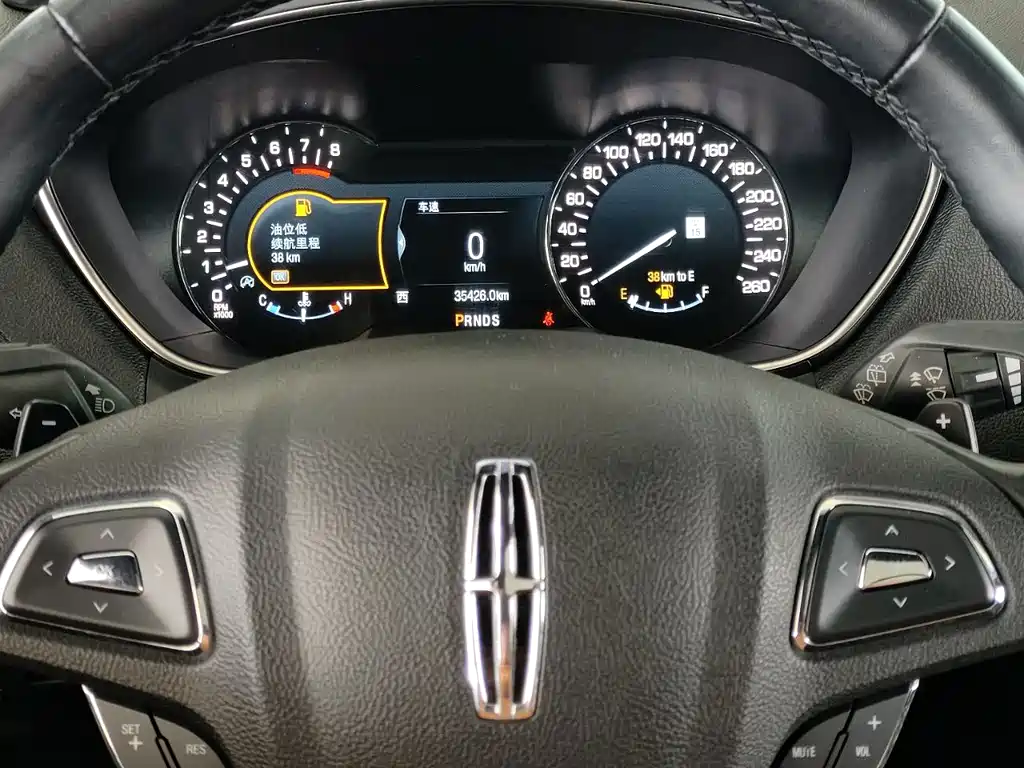Lincoln MKX — миниатюра 13