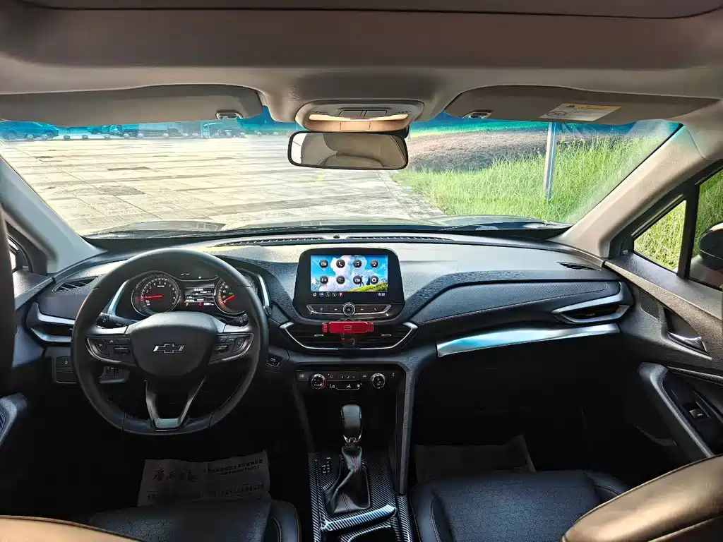 Chevrolet Volando — миниатюра 7