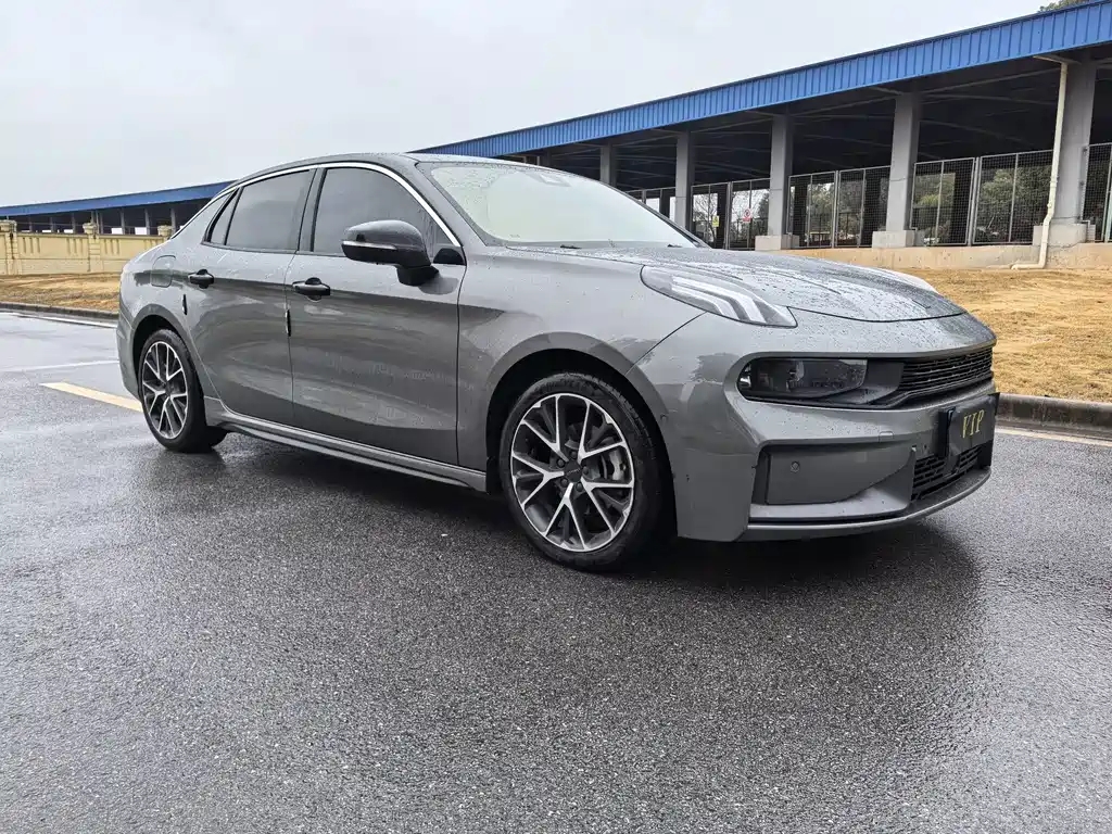 Lynk & Co 03 — миниатюра 3